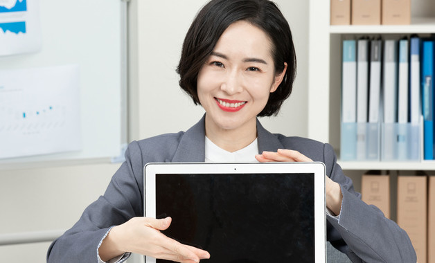 財(cái)務(wù)員辭職報(bào)告